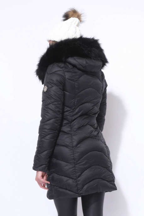  AMNESIA Curved quilted jacket
